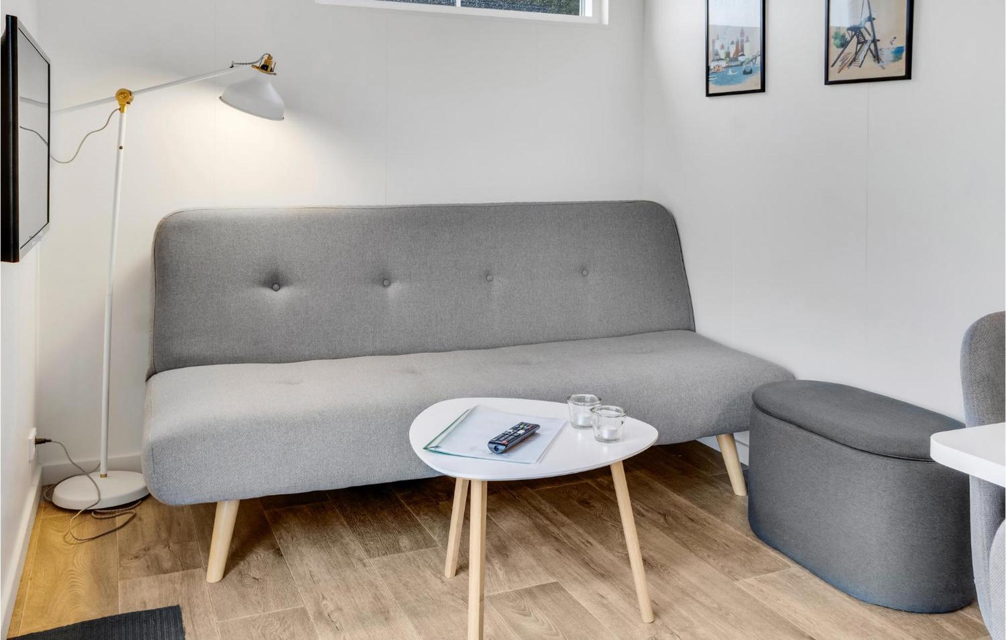Amazing Apartment In Vaeggerlose With Kitchenette Boto By Экстерьер фото